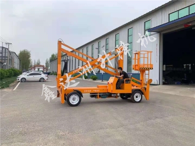 10米液壓全自行式升降平臺(tái)發(fā)貨威海文登