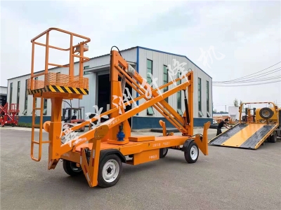 10米移動(dòng)曲臂式升降機(jī)發(fā)貨